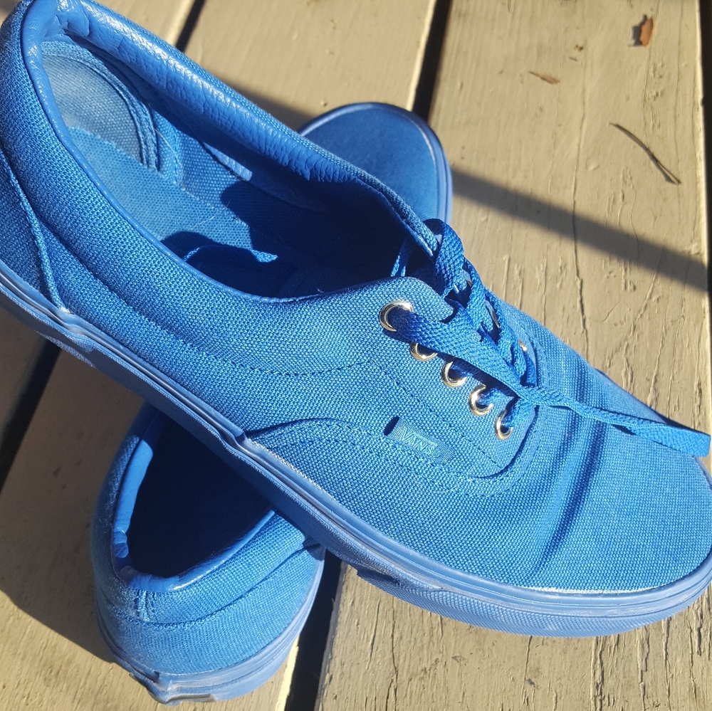 VANS OFF THE WALL 💙💙💙💙